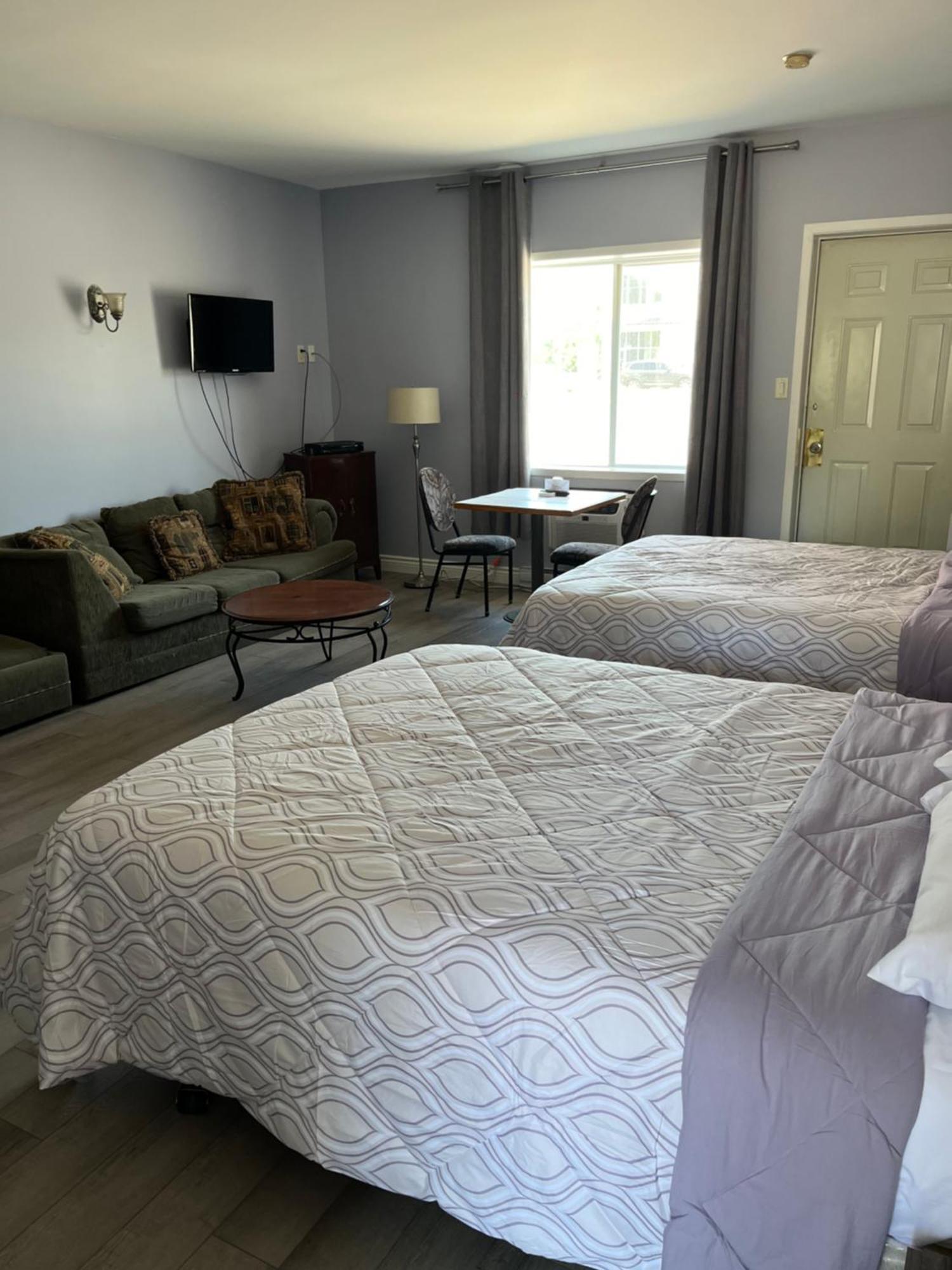 Motel La Siesta De Gascon แตร์บอนน์ ภายนอก รูปภาพ