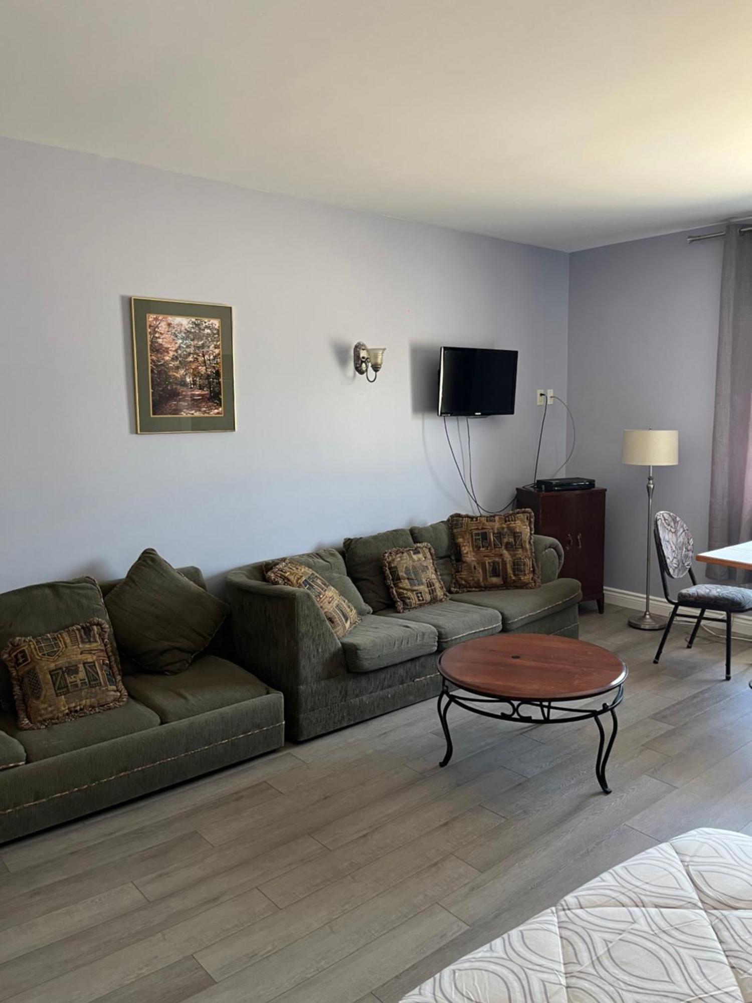 Motel La Siesta De Gascon แตร์บอนน์ ภายนอก รูปภาพ